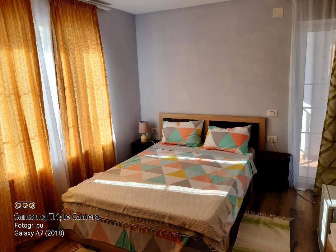 فندق Casa Alba Năvodari المظهر الخارجي الصورة